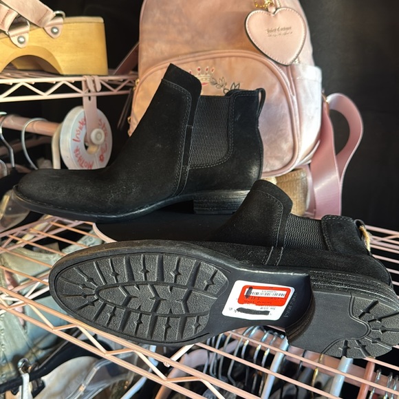 BORN Black Suede Ankle Boots - Picture 4 of 4